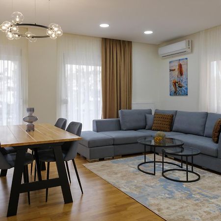 Magnificent Riviera Residence Vipgreece Aten Exteriör bild